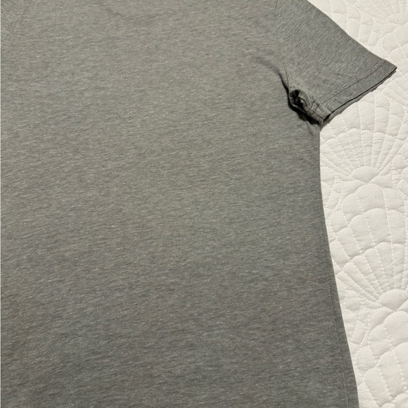 Abercrombie Kids TShirt - Size M - Picture 11 of 11